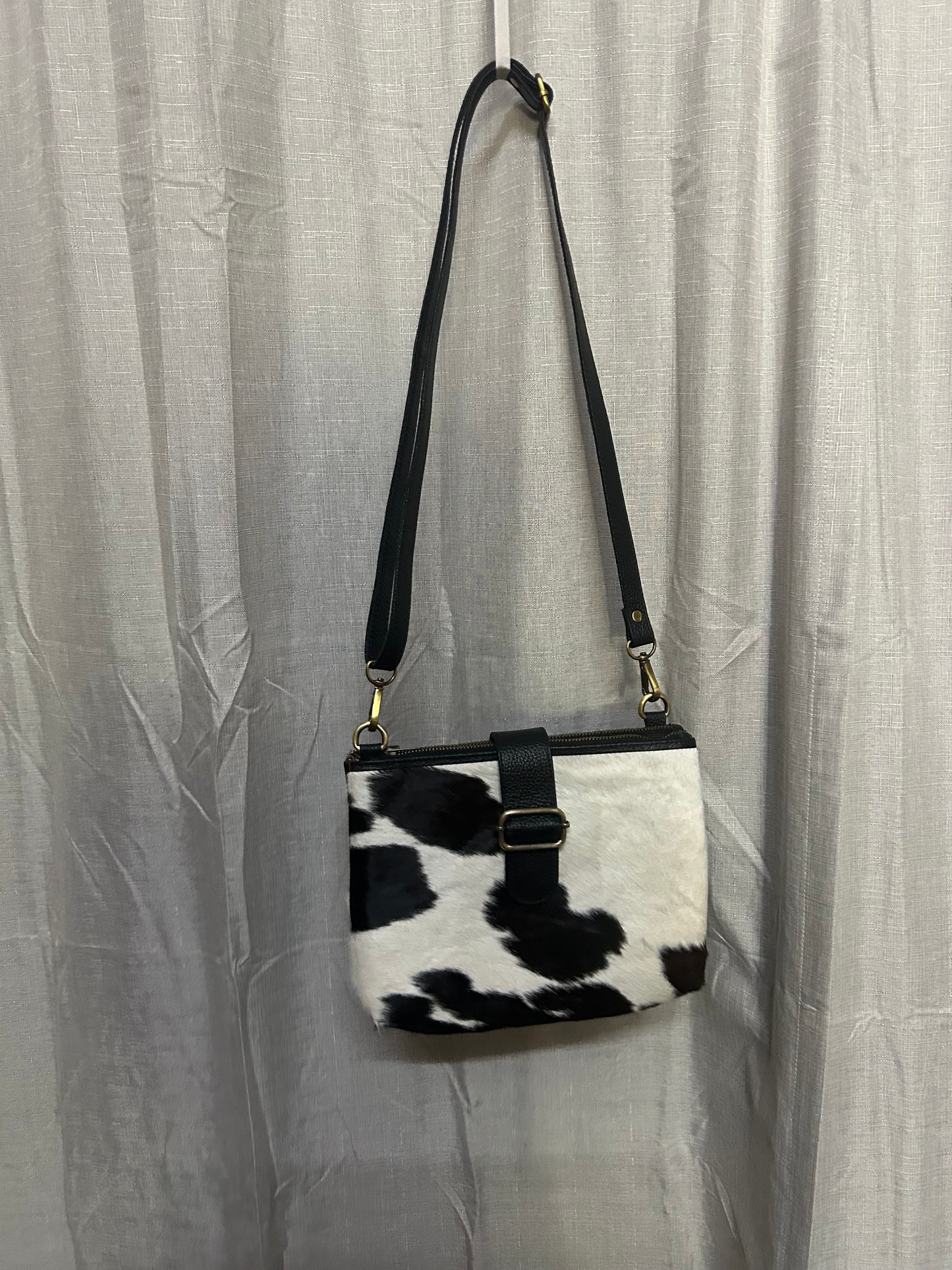 Black Cowhide Sholder Bag 2