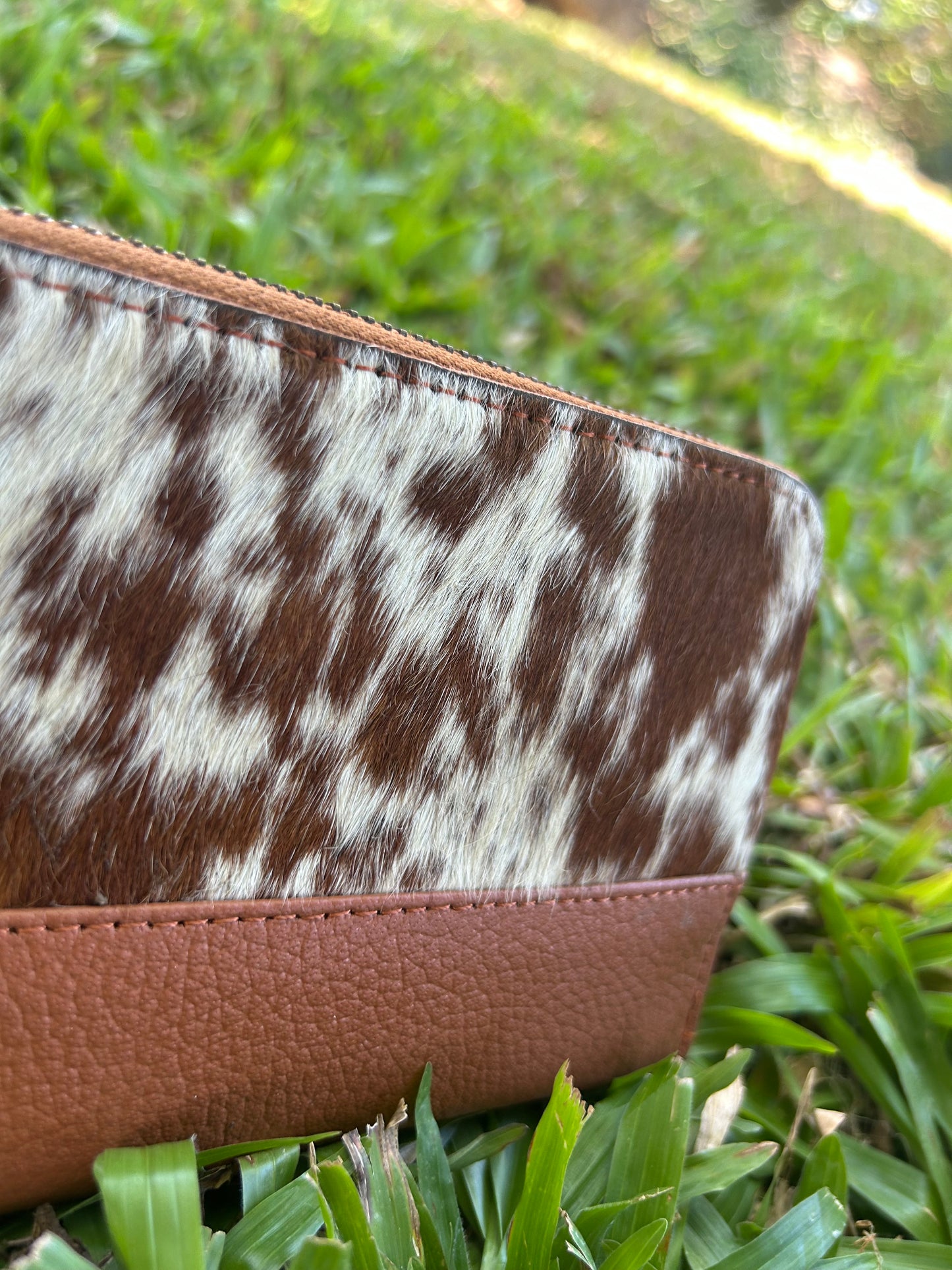 Tan Leather Cowhide Single Zip Purse 5