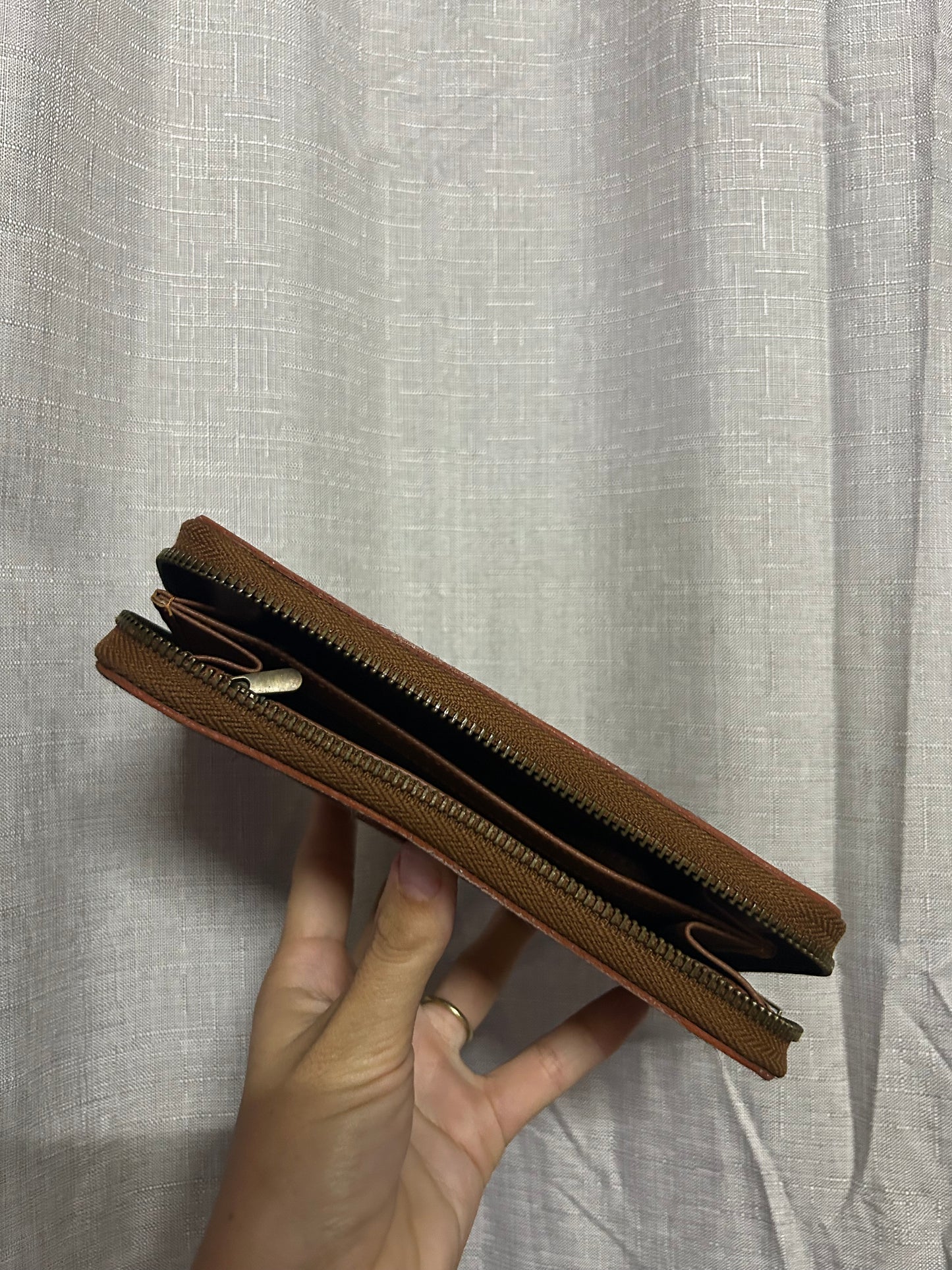 Tan Leather Cowhide Single Zipper Purse 10