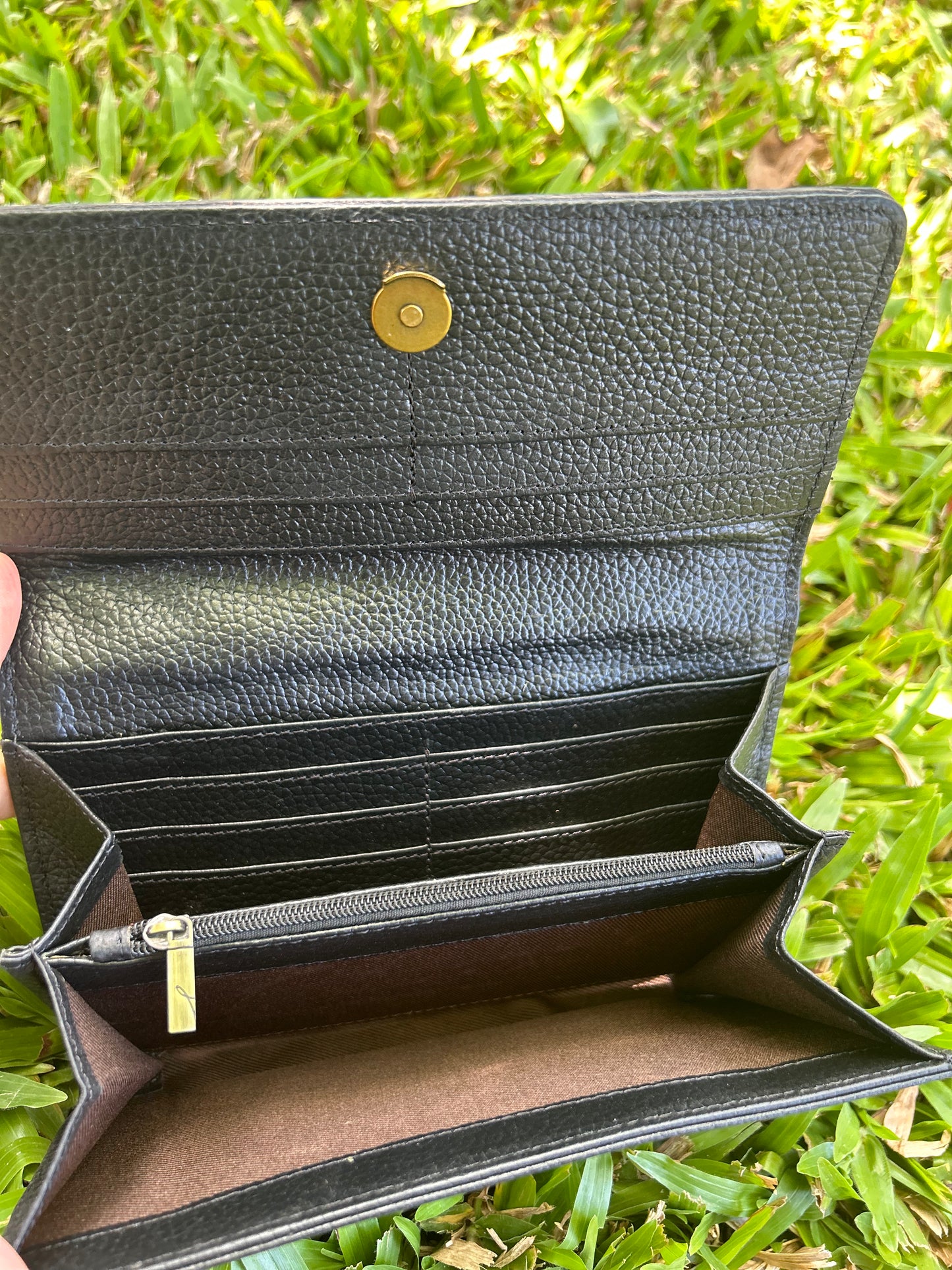 Single Zipper Cow Hide Wallet