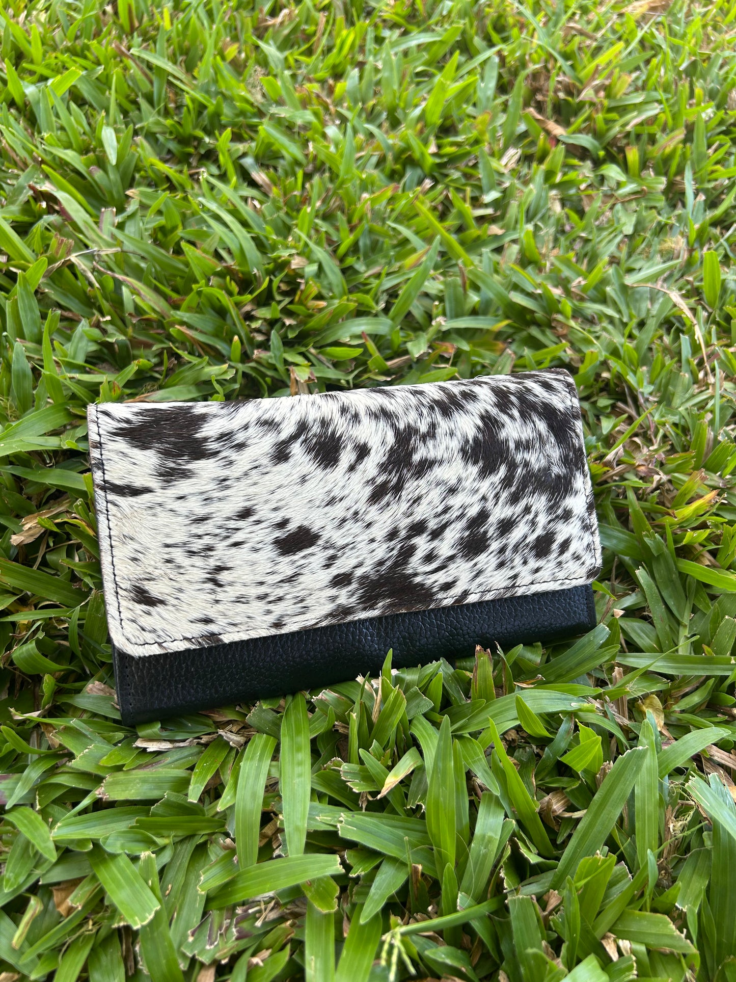 Single Zipper Cow Hide Wallet